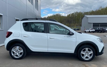 Renault Sandero II рестайлинг, 2018 год, 1 014 000 рублей, 5 фотография