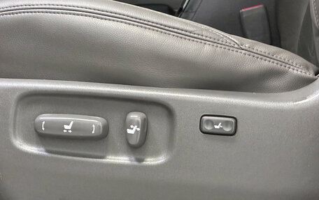 Toyota Land Cruiser Prado 120 рестайлинг, 2008 год, 2 050 000 рублей, 11 фотография