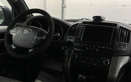 Toyota Land Cruiser 200, 2008 год, 2 199 000 рублей, 19 фотография