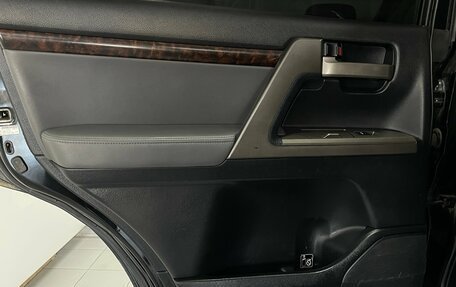 Toyota Land Cruiser 200, 2008 год, 2 199 000 рублей, 21 фотография