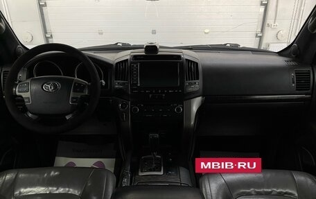 Toyota Land Cruiser 200, 2008 год, 2 199 000 рублей, 18 фотография