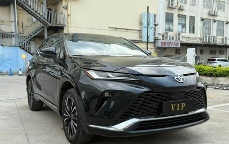 Toyota Venza, 2022 год, 2 фотография