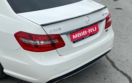 Mercedes-Benz E-Класс, 2012 год, 900 000 рублей, 10 фотография