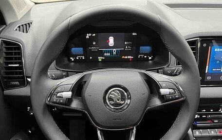 Skoda Karoq I, 2025 год, 2 450 000 рублей, 10 фотография
