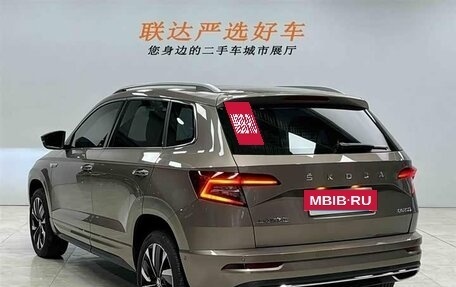 Skoda Karoq I, 2025 год, 2 450 000 рублей, 5 фотография