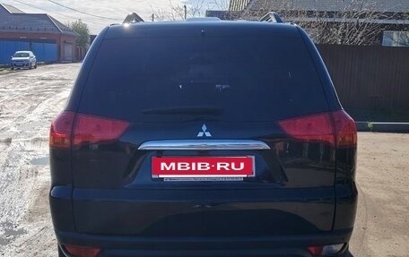 Mitsubishi Pajero Sport II рестайлинг, 2012 год, 1 770 000 рублей, 2 фотография