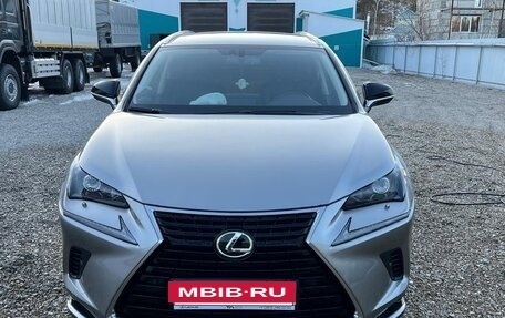 Lexus NX I, 2020 год, 4 500 000 рублей, 3 фотография