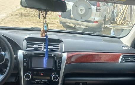 Toyota Camry, 2013 год, 1 100 000 рублей, 5 фотография