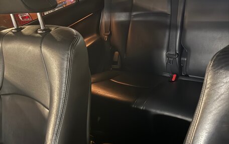 Toyota Land Cruiser Prado 150 рестайлинг 2, 2017 год, 4 050 000 рублей, 9 фотография