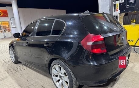 BMW 1 серия, 2010 год, 650 000 рублей, 5 фотография