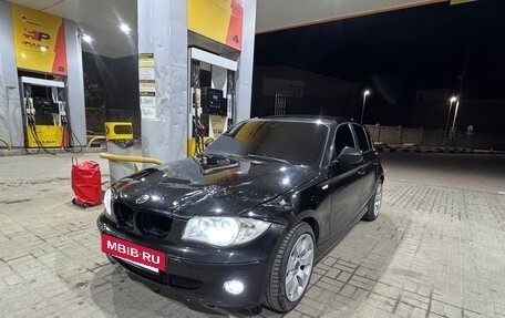 BMW 1 серия, 2010 год, 650 000 рублей, 3 фотография
