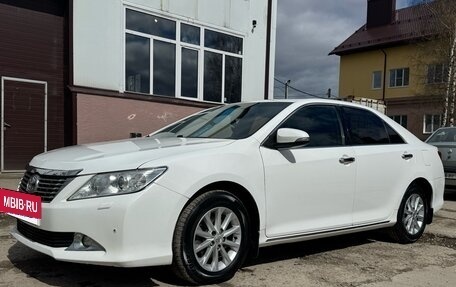 Toyota Camry, 2012 год, 1 300 000 рублей, 3 фотография