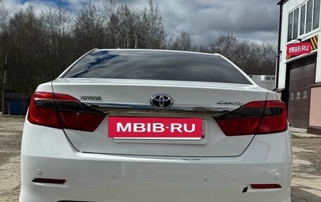Toyota Camry, 2012 год, 1 300 000 рублей, 6 фотография