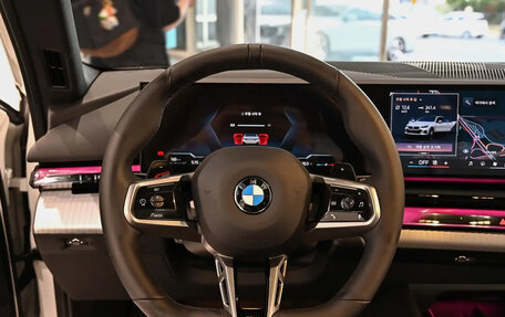 BMW 5 серия, 2026 год, 8 фотография
