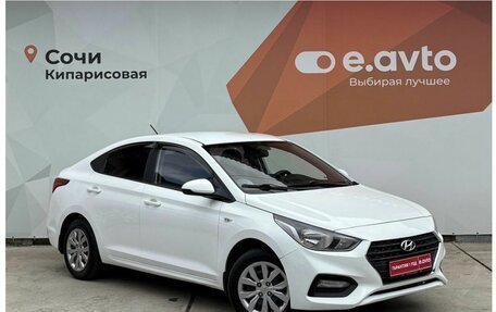 Hyundai Solaris II рестайлинг, 2017 год, 890 000 рублей, 3 фотография