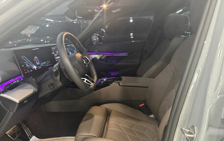 BMW 5 серия, 2025 год, 7 200 000 рублей, 5 фотография