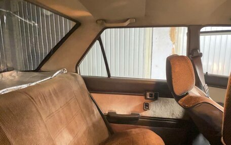 Toyota Carina, 1985 год, 190 000 рублей, 11 фотография