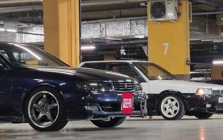 Toyota Carina, 1985 год, 190 000 рублей, 6 фотография