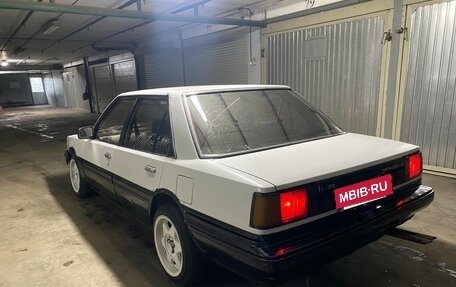 Toyota Carina, 1985 год, 190 000 рублей, 3 фотография