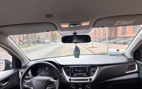 Hyundai Solaris II рестайлинг, 2017 год, 1 280 000 рублей, 19 фотография