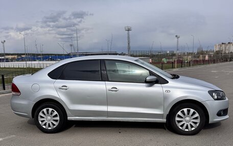 Volkswagen Polo VI (EU Market), 2012 год, 630 000 рублей, 3 фотография