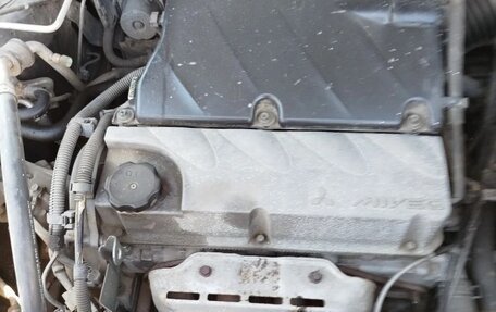 Mitsubishi Outlander III рестайлинг 3, 2009 год, 850 000 рублей, 2 фотография