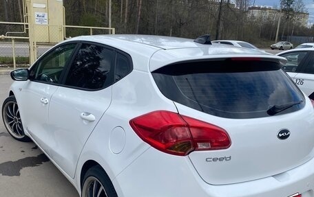 KIA cee'd III, 2017 год, 1 400 000 рублей, 2 фотография