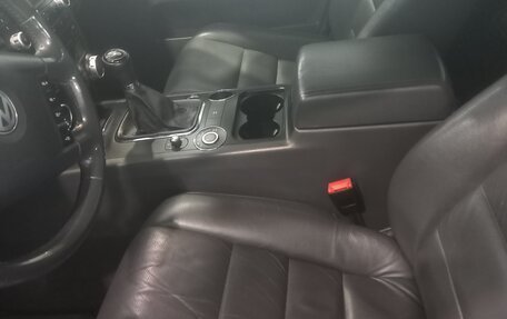 Volkswagen Touareg III, 2009 год, 1 350 000 рублей, 5 фотография