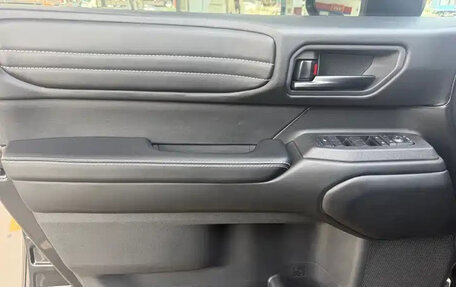 Toyota Land Cruiser Prado, 2025 год, 9 445 000 рублей, 8 фотография