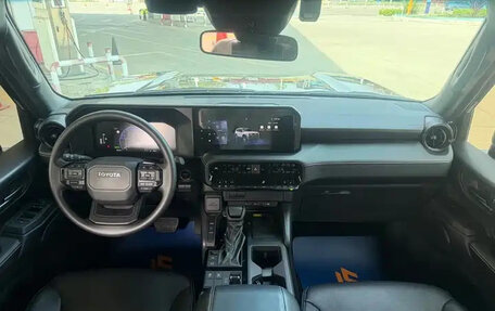 Toyota Land Cruiser Prado, 2025 год, 9 445 000 рублей, 12 фотография