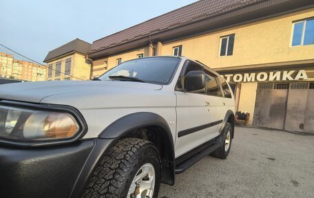 Mitsubishi Pajero Sport II рестайлинг, 2004 год, 1 050 000 рублей, 3 фотография