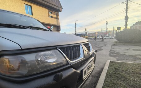 Mitsubishi Pajero Sport II рестайлинг, 2004 год, 1 050 000 рублей, 5 фотография