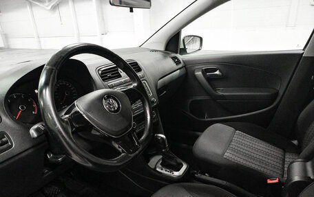 Volkswagen Polo VI (EU Market), 2017 год, 1 100 000 рублей, 20 фотография