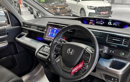 Honda Stepwgn IV, 2020 год, 2 257 000 рублей, 18 фотография