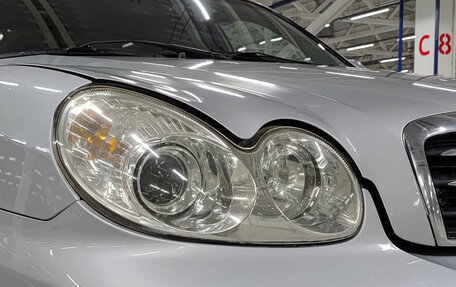 Hyundai Sonata IV рестайлинг, 2005 год, 335 000 рублей, 21 фотография