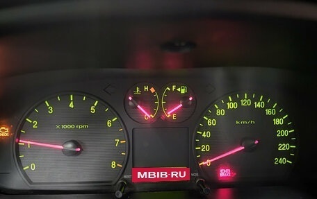 Hyundai Sonata IV рестайлинг, 2005 год, 335 000 рублей, 16 фотография