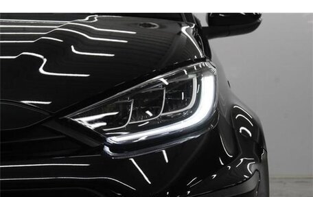 Toyota Yaris, 2021 год, 1 390 000 рублей, 2 фотография