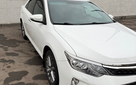Toyota Camry, 2018 год, 3 170 000 рублей, 3 фотография