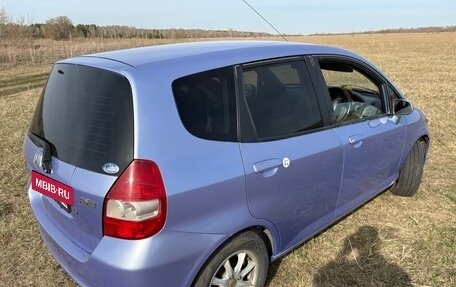 Honda Fit III, 2002 год, 370 000 рублей, 3 фотография