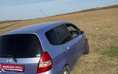 Honda Fit III, 2002 год, 370 000 рублей, 4 фотография