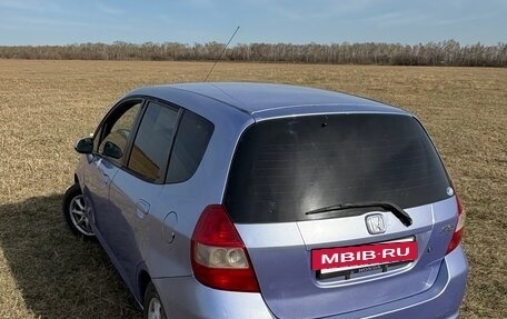 Honda Fit III, 2002 год, 370 000 рублей, 6 фотография