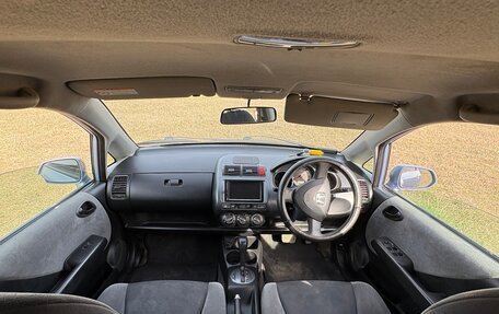 Honda Fit III, 2002 год, 370 000 рублей, 20 фотография
