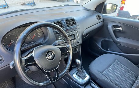 Volkswagen Polo VI (EU Market), 2018 год, 895 000 рублей, 12 фотография