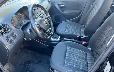 Volkswagen Polo VI (EU Market), 2018 год, 895 000 рублей, 9 фотография