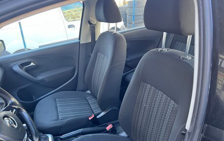 Volkswagen Polo VI (EU Market), 2018 год, 895 000 рублей, 10 фотография