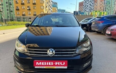 Volkswagen Polo VI (EU Market), 2018 год, 895 000 рублей, 2 фотография