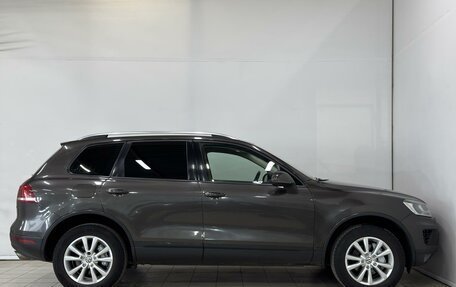 Volkswagen Touareg III, 2015 год, 2 999 000 рублей, 9 фотография