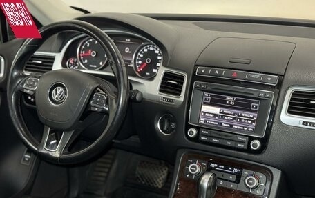 Volkswagen Touareg III, 2015 год, 2 999 000 рублей, 17 фотография