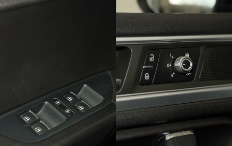 Volkswagen Touareg III, 2015 год, 2 999 000 рублей, 32 фотография