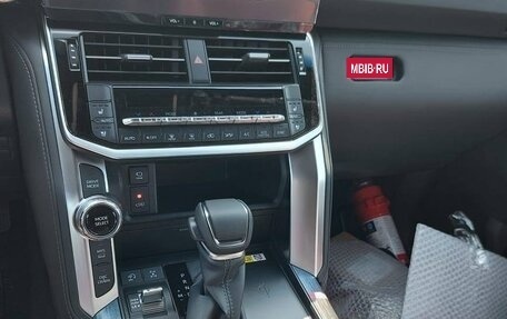 Toyota Land Cruiser, 2026 год, 13 400 000 рублей, 11 фотография
